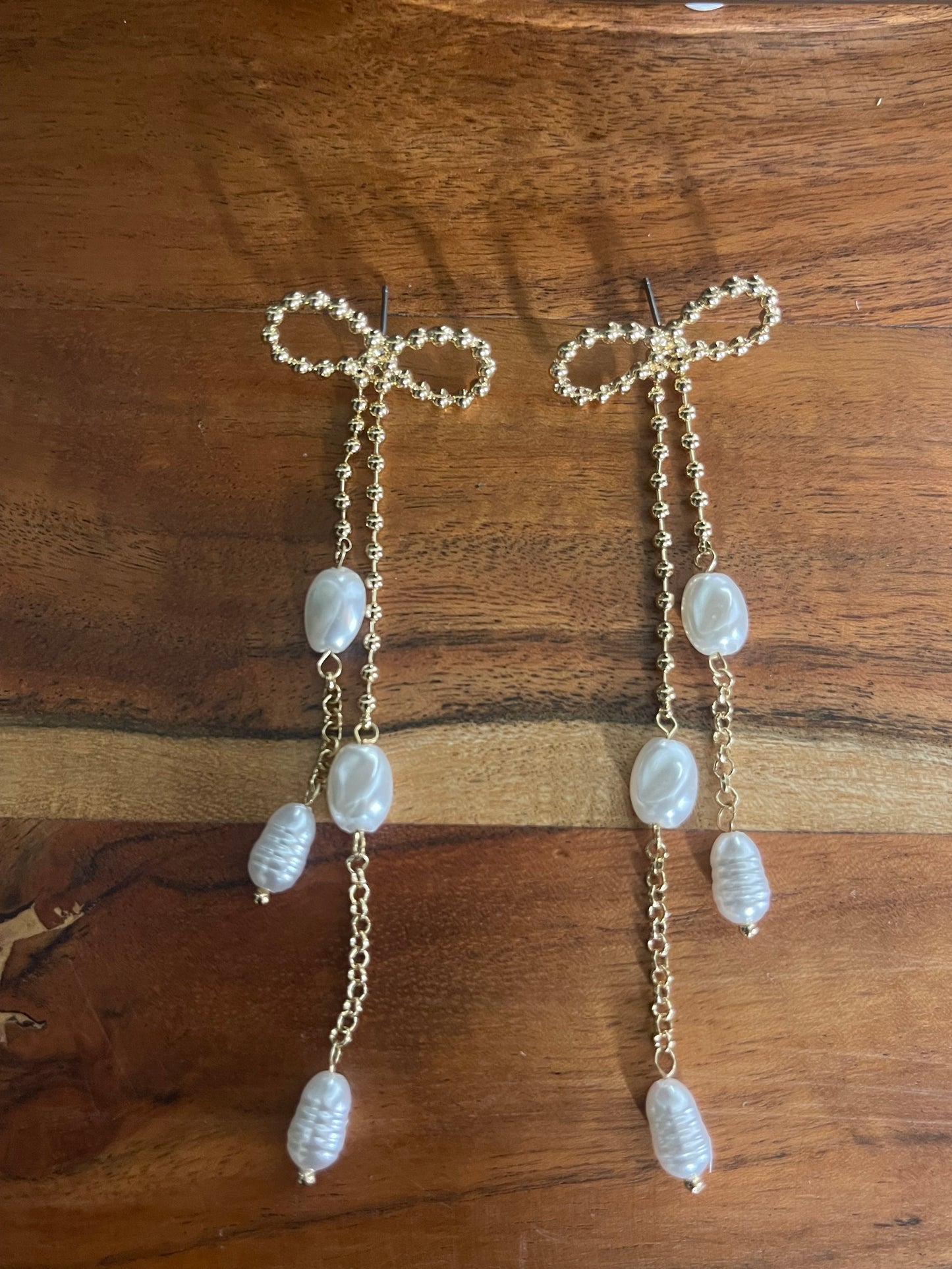 Dangling Gold Pearls Earrings