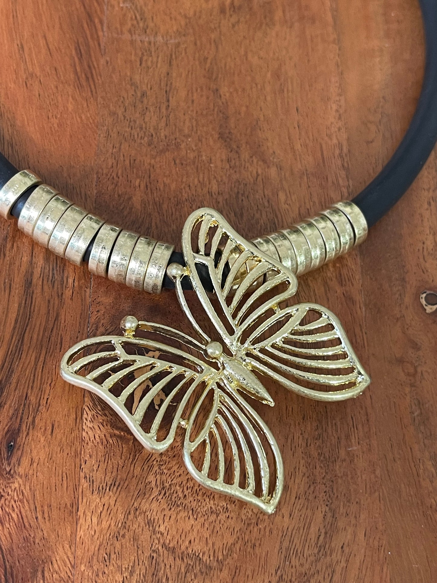 Pure Butterfly Necklace
