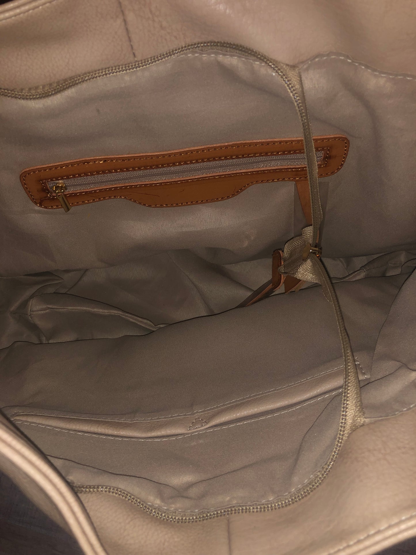 Saddle Shoulder Bag “Stone”