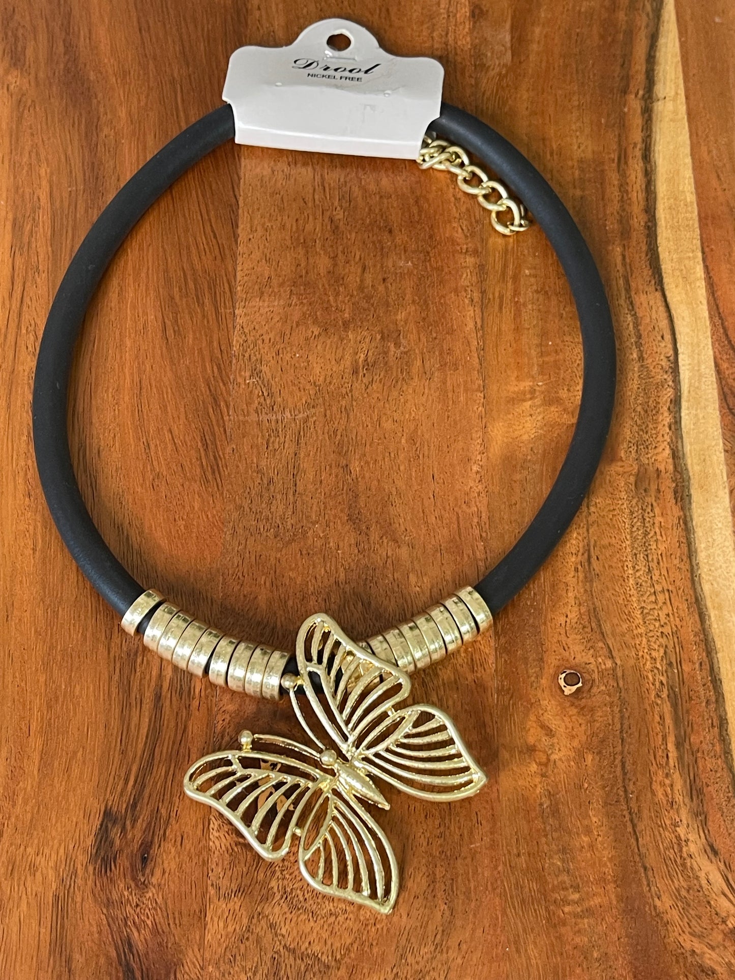 Pure Butterfly Necklace