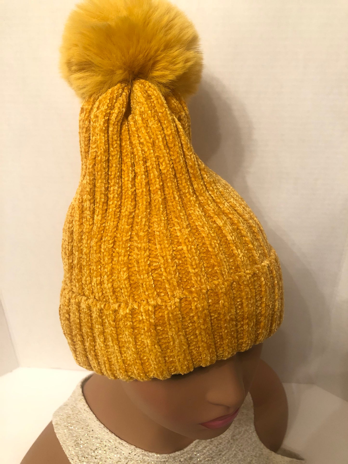 Pom Pom Beanie Hat