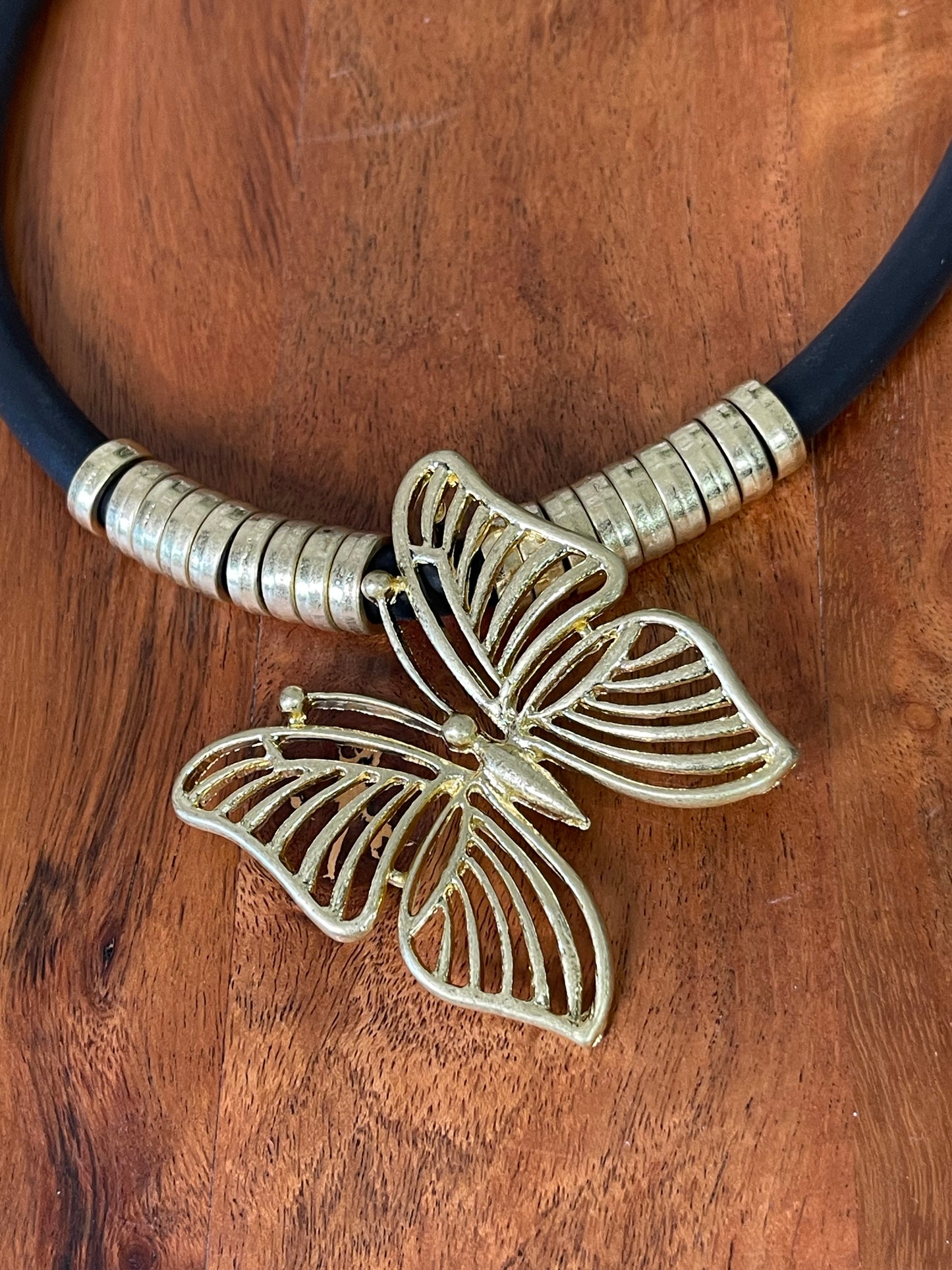 Pure Butterfly Necklace
